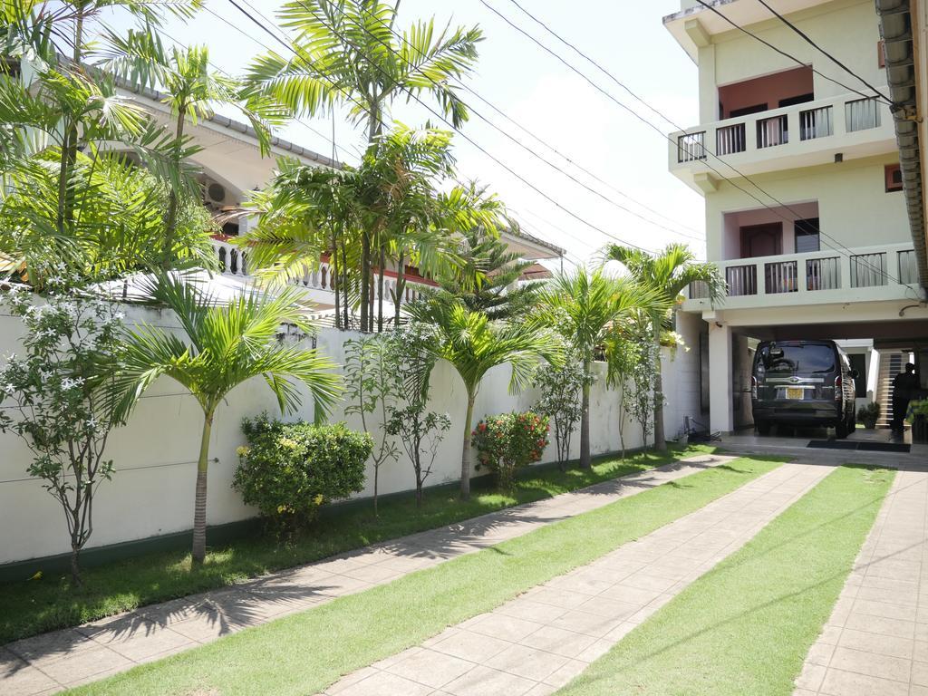 Ocean View Tourist Guest House At Negombo Beach Near The Airport Exterior foto